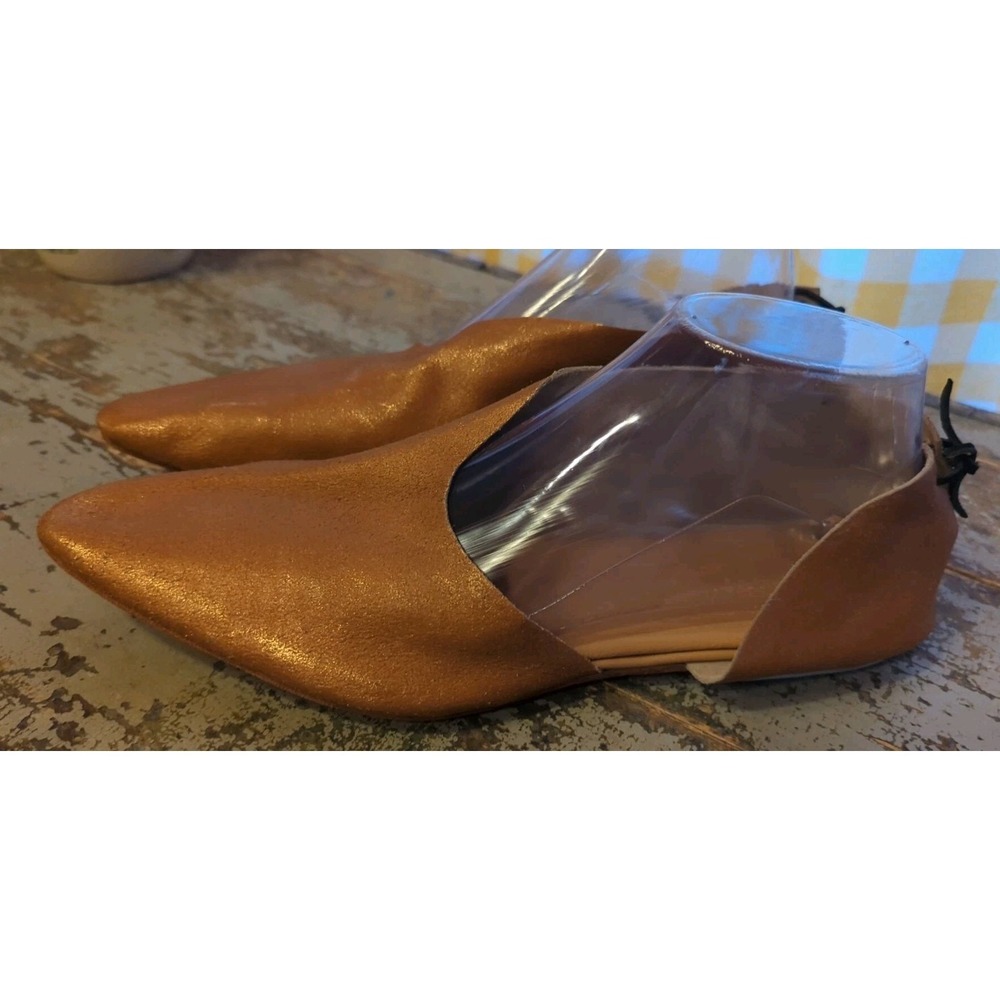 Vintage RILEE Women's Size‎ 9 Shimmery Gold Pointy Toe Slip On Stylish Shoes